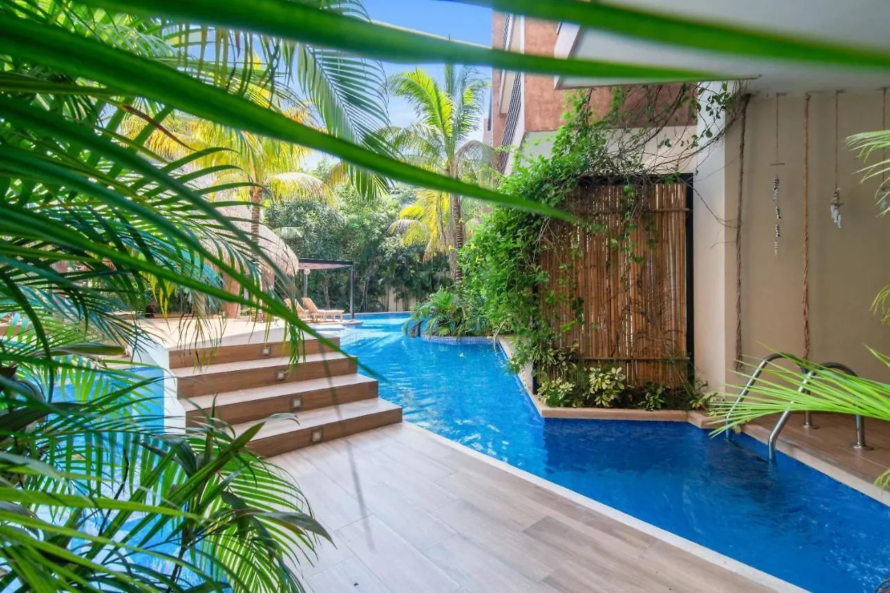 Tropical Elegance: Luxurious Apt With Pool View Tulum Mexiko